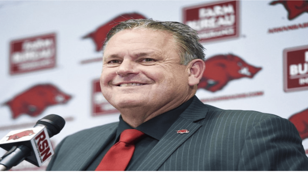 Razorback football coach Sam Pittman signs contract extension E