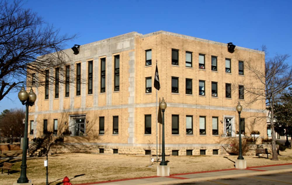 baxter_county_courthouse_1000x633