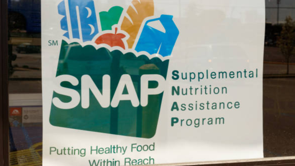 peru-circa-may-2018-a-sign-at-a-retailer-we-accept-snap-i