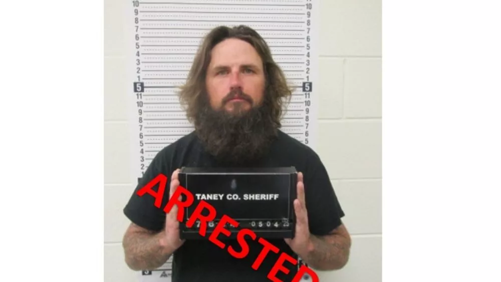 howell-co-wanted