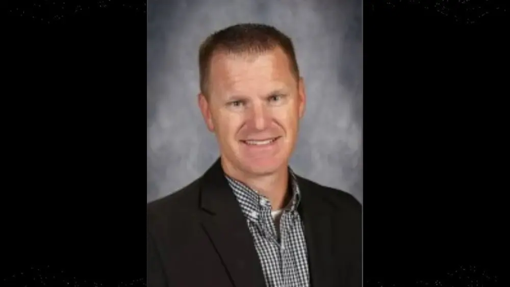 project-2025-12-26t214141-720