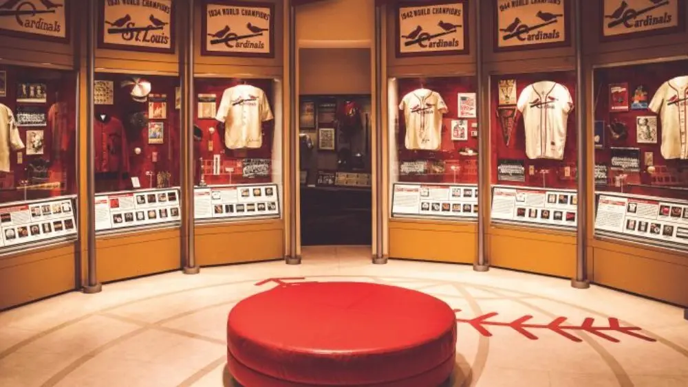 cardinals-hall