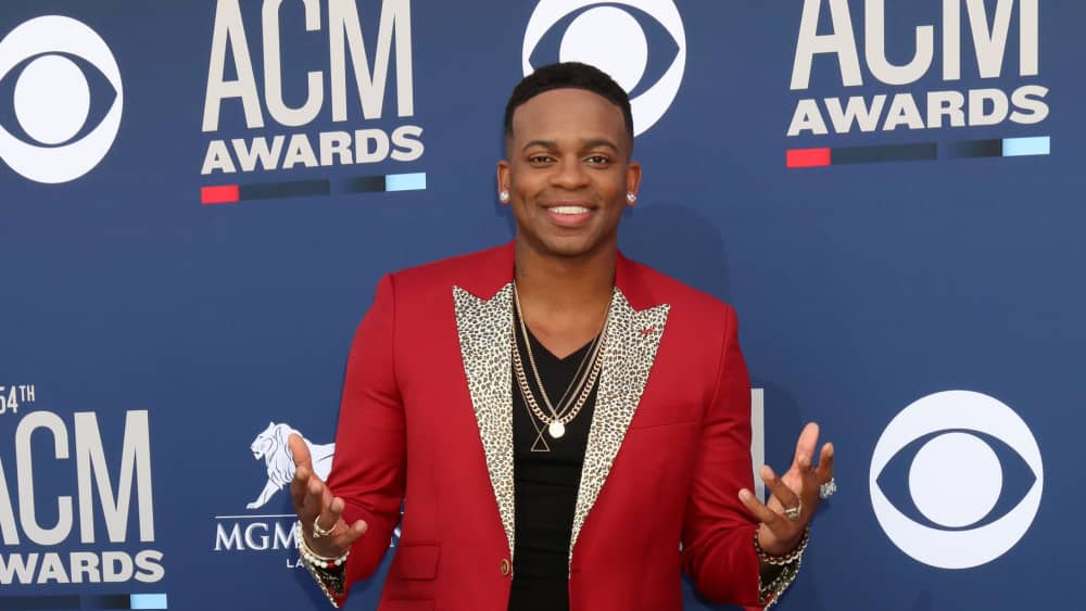 Jimmie Allen hits No. 1 with "Down Home" | New Country Bear - Vimarsana News