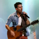 Jake Owen performs onstage at the Runaway Country Music Fest at Osceola Heritage Park on March 18^ 2016 in Kissimmee^ Florida.