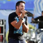 Luke Bryan performs onstage at ABC's Good Morning America Summer Concert Series at Rumsey Playfield on August 7^ 2015 in New York City.