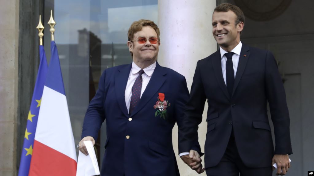 elton-2