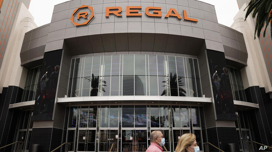 film-movie-theaters