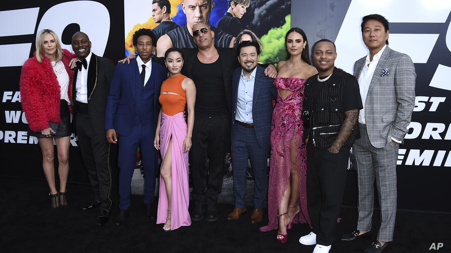 charlize-theron-tyrese-gibson-ludacris-anna-sawai-vin-diesel-justin-lin-jordana-brewster-shad-moss-sung-kang
