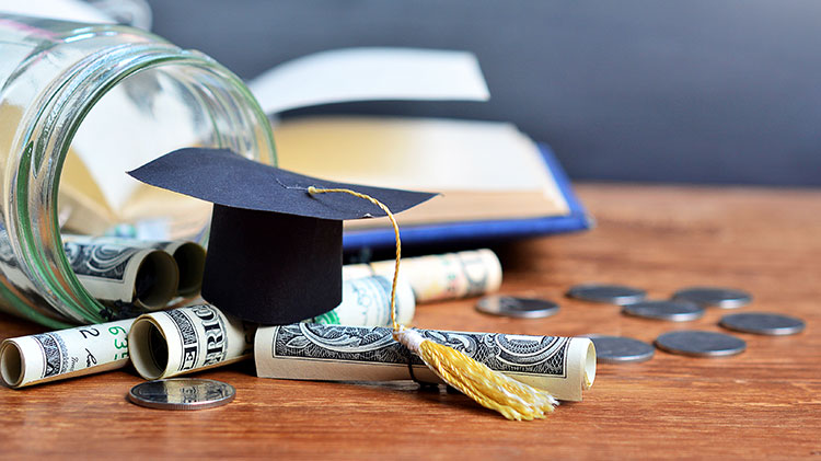 scholarship-money-grad-cap