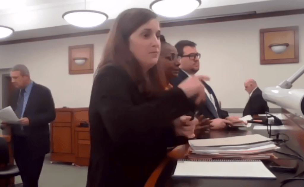 Hopkinsville Woman Gets Nine Years for Ramming House, Police Cars - Vimarsana News