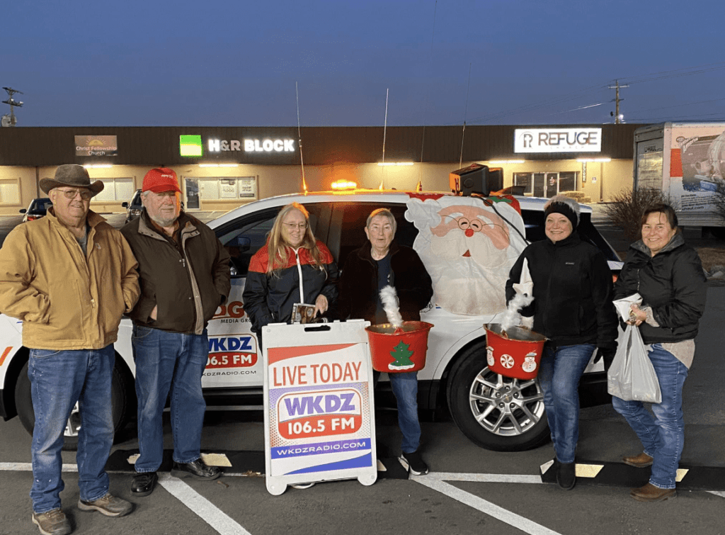 Helping Hands Annual Food Drive tops $10,000 - Vimarsana News