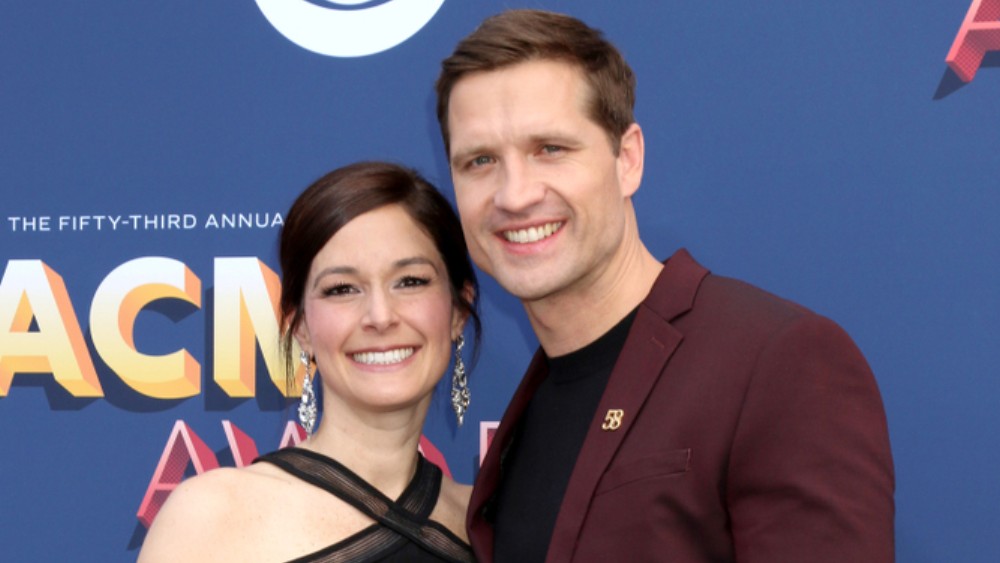 Walker Hayes Cancels CMT Awards Appearance After Newborn Daughter Dies