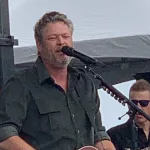 blake-shelton-for-website-2-23