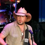 Jason Aldean performs onstage during the 9th Annual ACM Honors at the Ryman Auditorium on September 1^ 2015 in Nashville^ Tennessee.