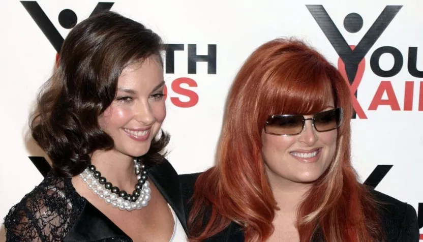 Ashley and Wynonna Judd at the YOUTH AIDS BENEFIT at Capitale in Manhattan^ NY on September 23^ 2004