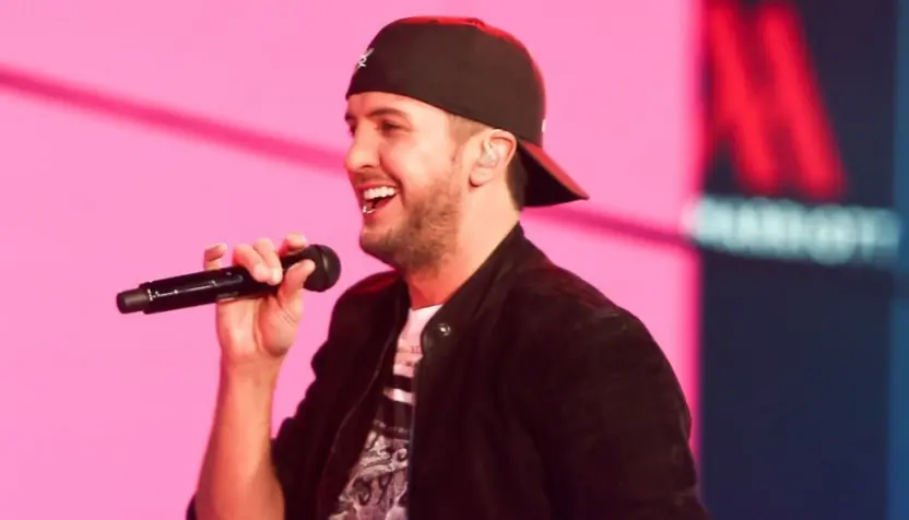 Luke Bryan performs during Dick Clark's New Year's Rockin' Eve at Times Square on December 31^ 2015 in New York City.