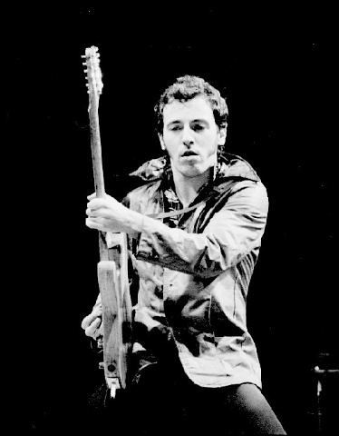 Black and white photo of Bruce Springsteen from 1981