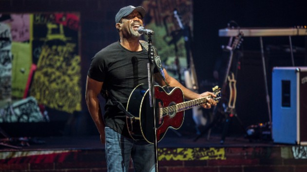 getty_hootieantheblowfish_070819