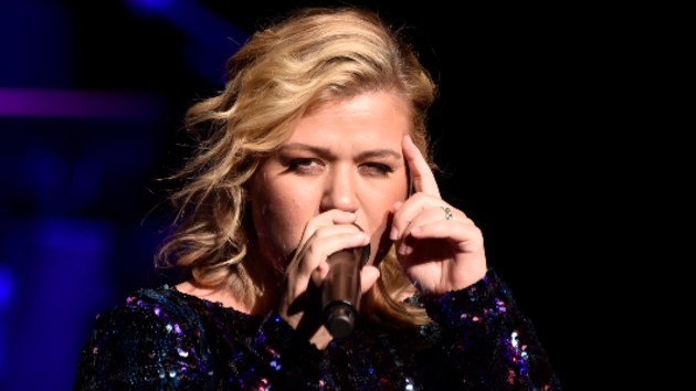 getty_kellyclarkson_071419