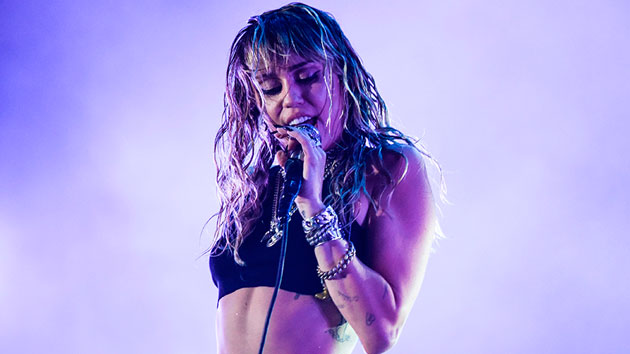 getty_mileycyrus_081119