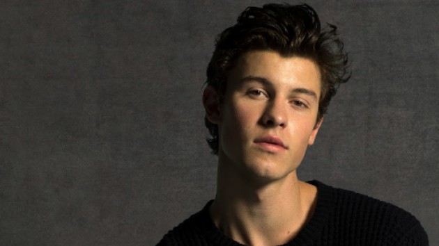 m_shawnmendesnotsmiling2018_082819