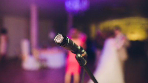 istock_weddingsinger_092519