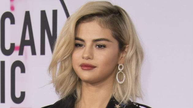 e_selena_gomez_01172018-5