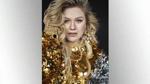 m_kellyclarksonglitter_100519-7