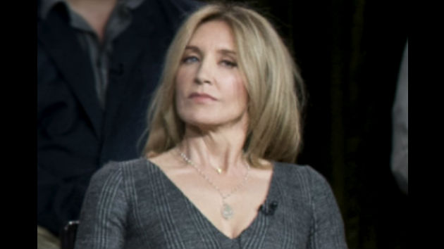 e_felicity_huffman_09102019-3