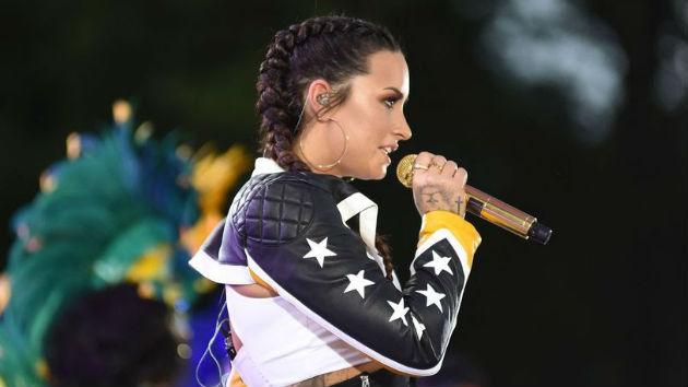 m_demilovato_100319-2