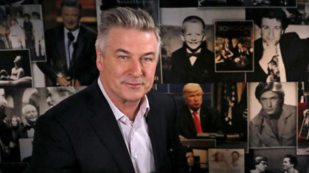 e_alec_baldwin_04062017-7
