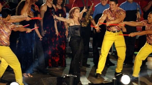 getty_gloriaestefan_110519