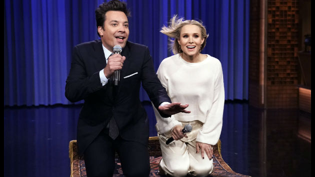 e_fallon_kristen_bell_11132019