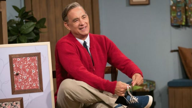 e_hanks_beautiful_day_in_neighborhood_11222019