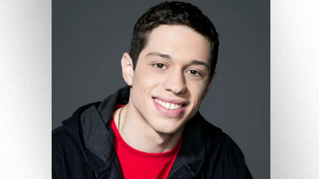 e_pete_davidson_03082017-5