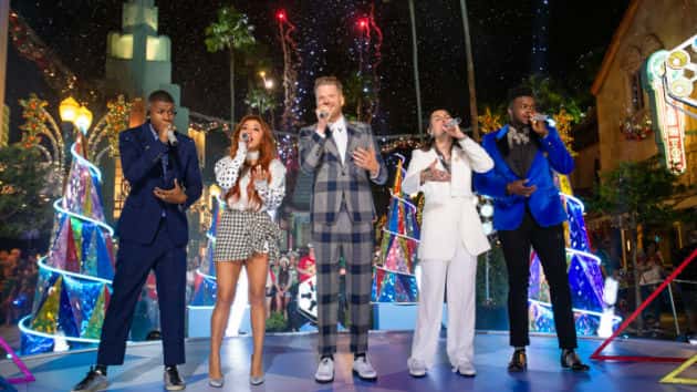 m_pentatonix_120619-2