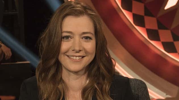 e_alyson_hannigan_02042020