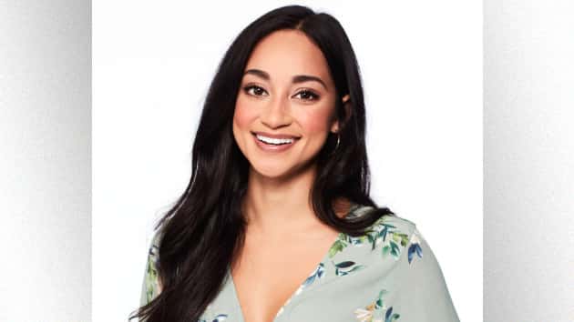 e_victoriafbachelor_020420