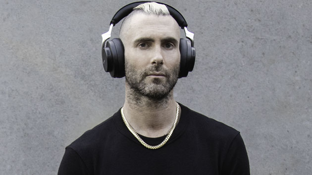 m_adamlevine_040220