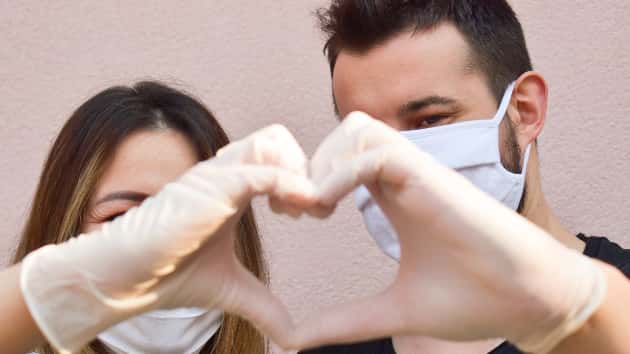 istock_socialdistancelove_050720
