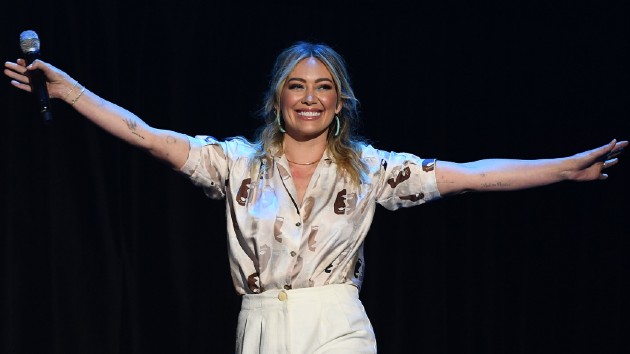getty_hillary_duff_05122020
