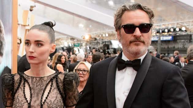 e_rooney_mara_and_joaquin_phoenix_05182020