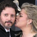 getty_kellybrandonkiss_061720