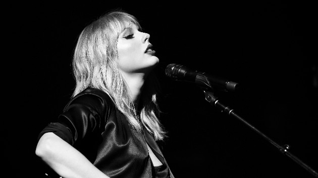 m_taylorswiftcityoflights_060920-3