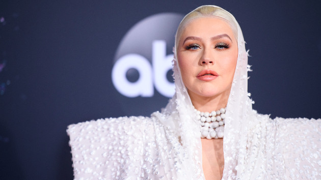 m_christinaaguilera_062420
