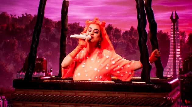 m_katyperrytomorrowland_072720