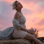 m_katyperrypregnant20on20rock_062520-5