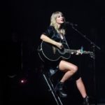 m_taylorswift_081220