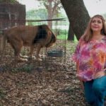 e_carolebaskin_082520