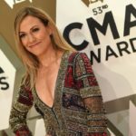 m_sherylcrow_080420-2
